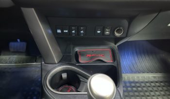 Toyota RAV4 IV (XA40) Рестайлинг full