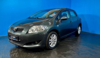 Toyota Auris I full