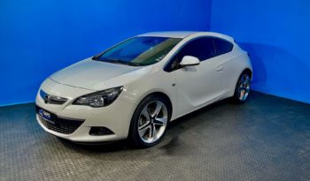 Opel Astra J Рестайлинг full