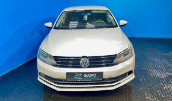 Volkswagen Jetta VI full