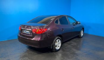 Hyundai Elantra IV (HD) full